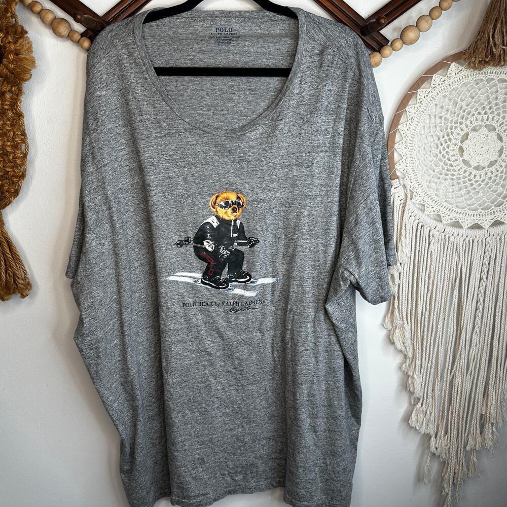 POLO Ralph Lauren Skiing Bear Gray Graphic T